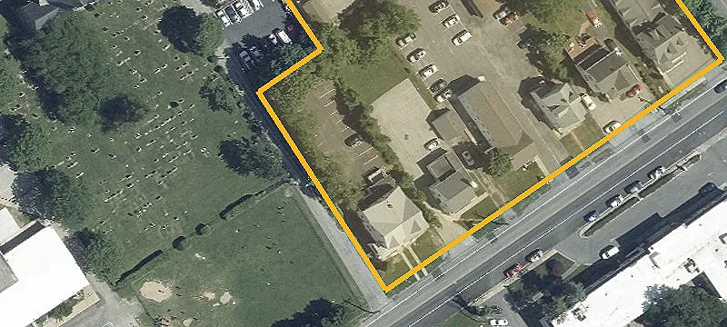 16 Sudbrook Ln
