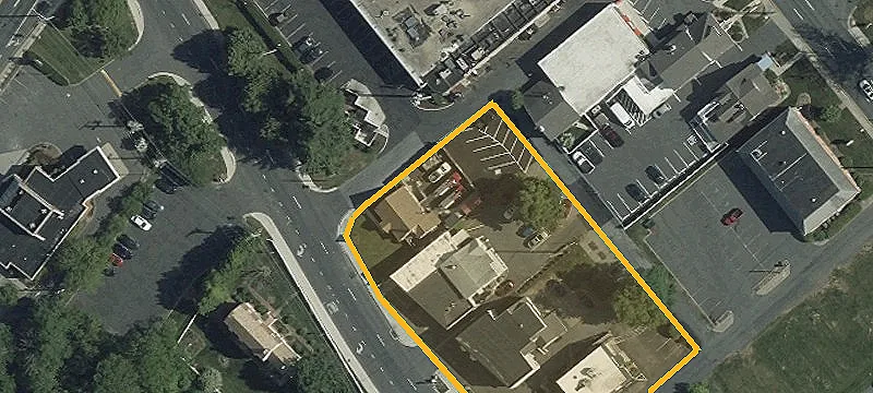 329 Kenmore Ave