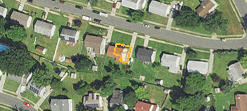 1913 Hawthorne Rd