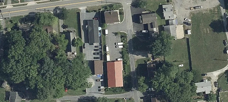 4224 Main St