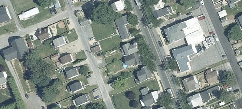 3036 Main St