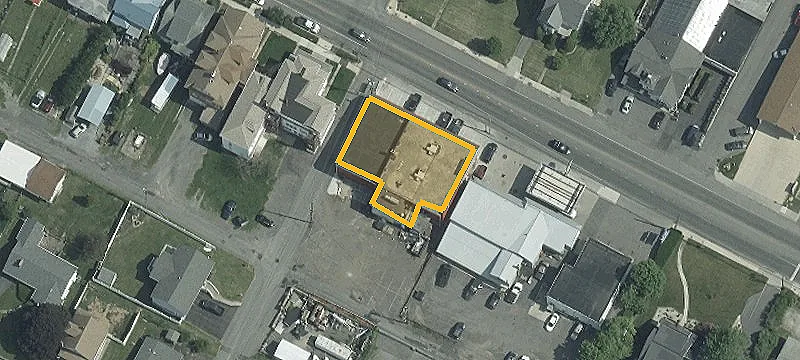 295 Main St