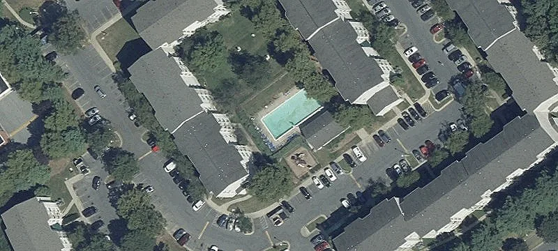 3300 Teagarden Cir