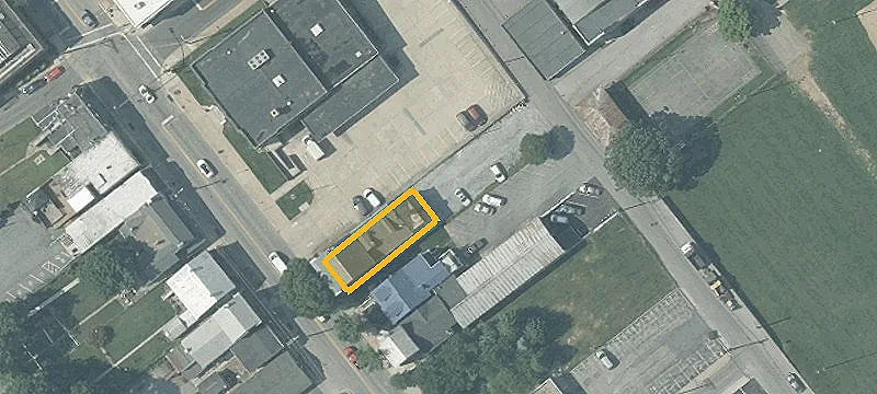 101 Main St