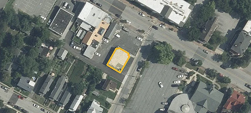 500 Main St