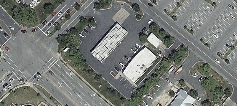 5250 Campbell Blvd