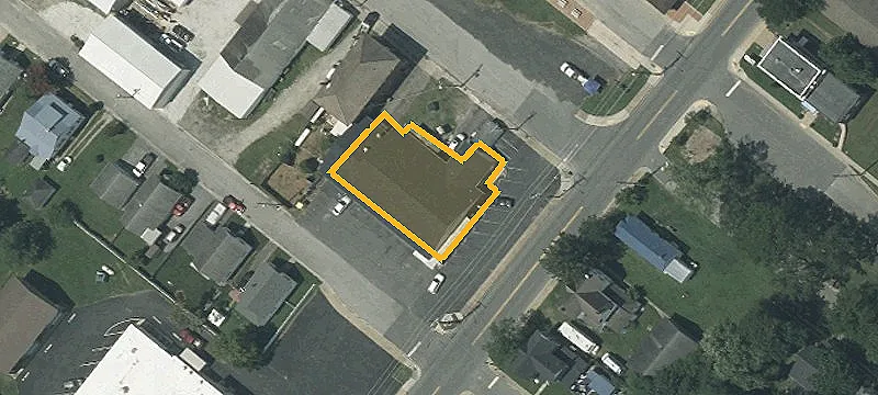 100 Main St