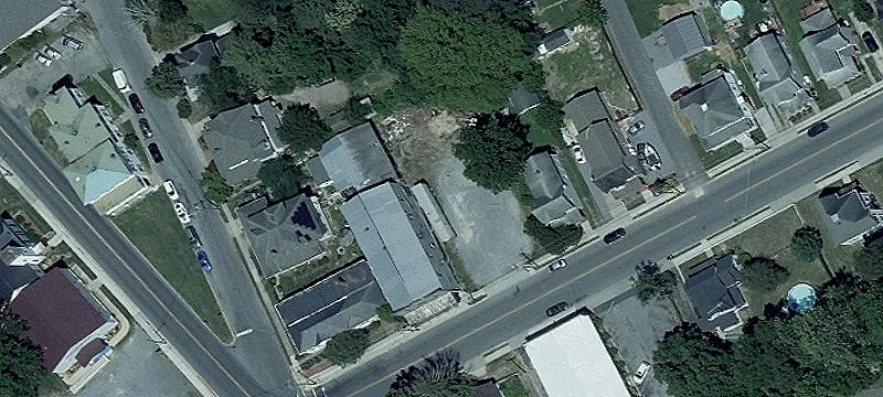 102 Broad St