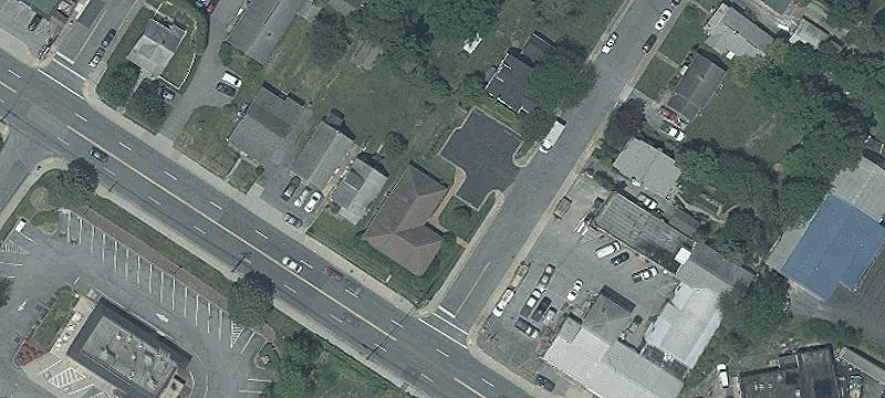 1011 Patrick St