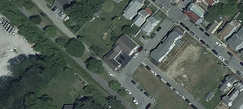 100 Radcliffe Dr