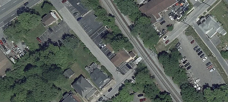 5800 Main St