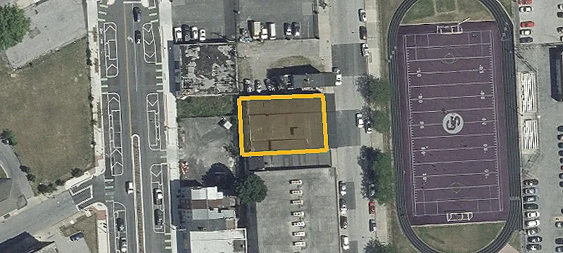 110 Eden St