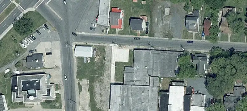 Main St
