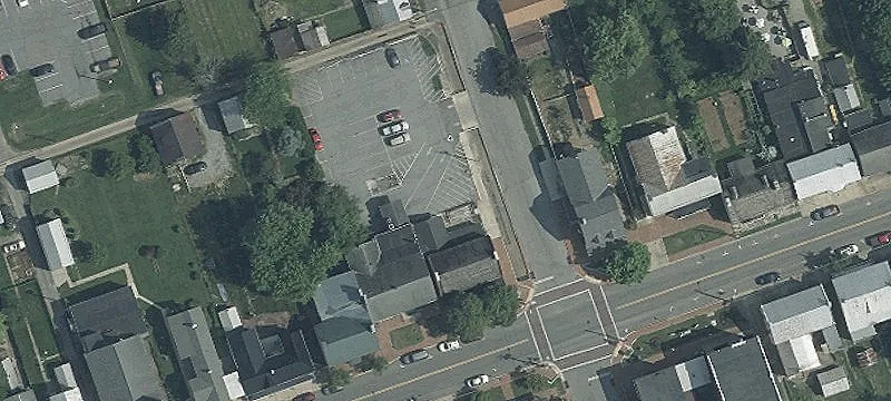 101 Main St