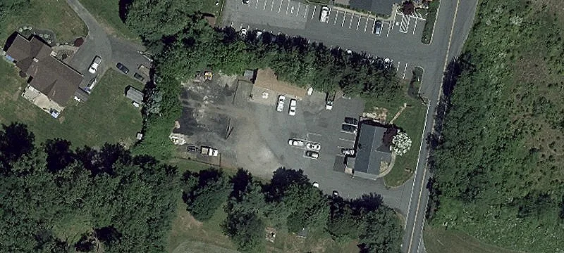 2414 Pleasantville Rd