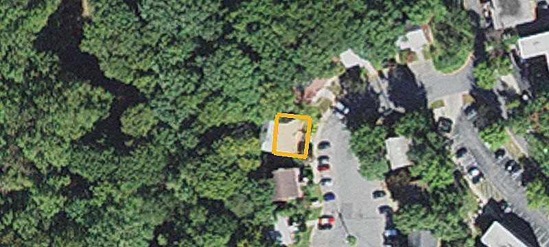 8208 Houston Ct
