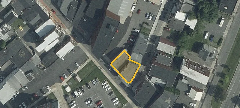 139 Ctr St