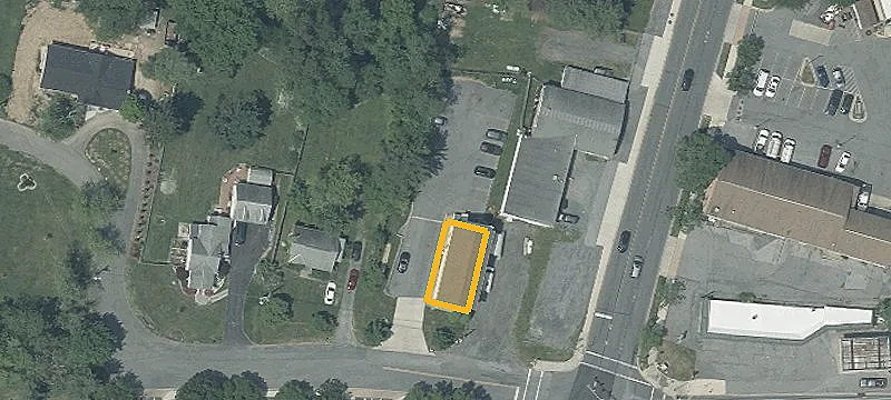 10017 Locust Dr