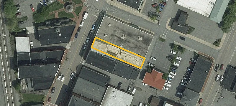 106 2nd St