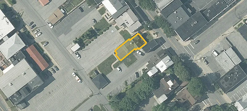 192 Main St