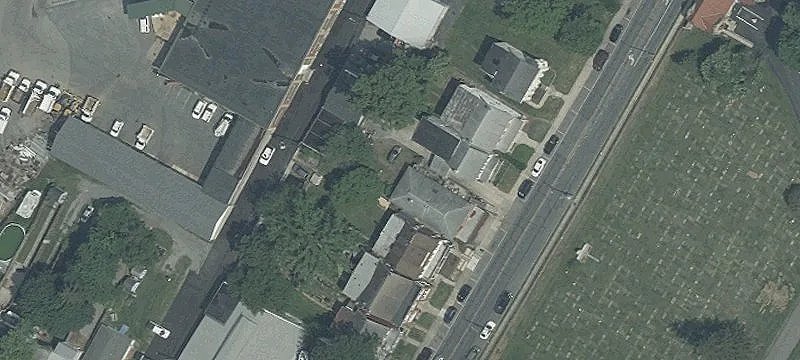 635 Potomac St