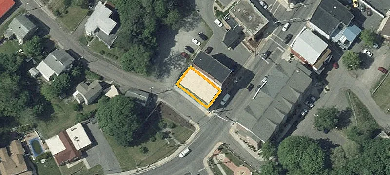 17 Main St