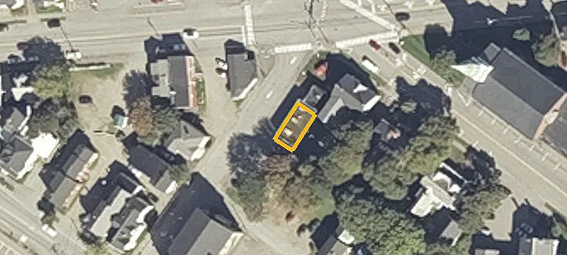 6 Clinton St