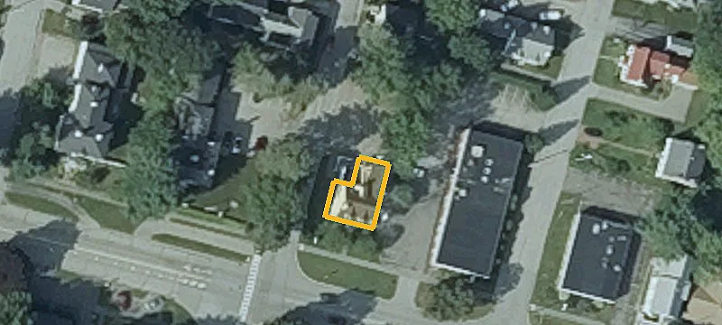 81 Winthrop St