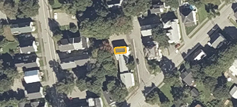 20 Division St