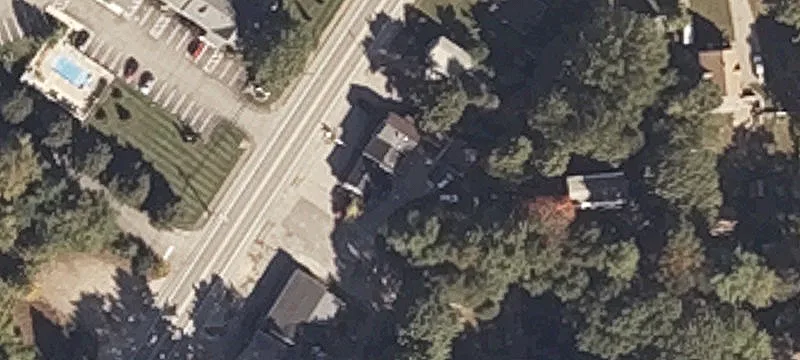 54 York St