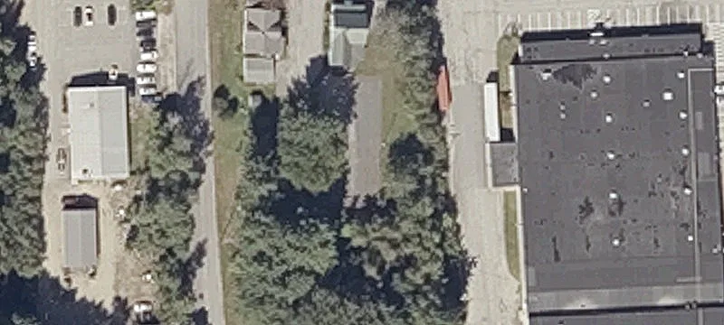 1146 Minot Ave