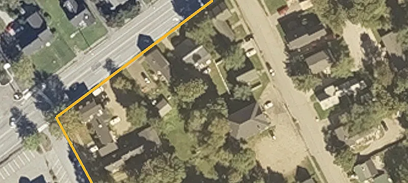 321 Main St
