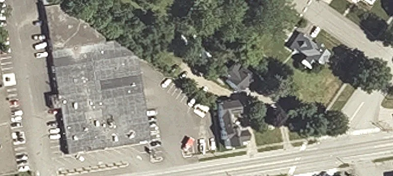 477 Hammond St