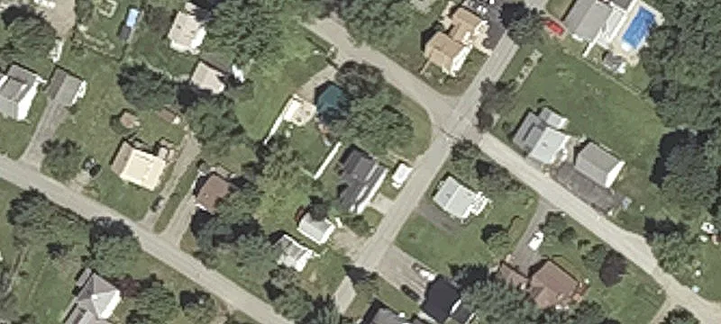 8 Garfield Ave