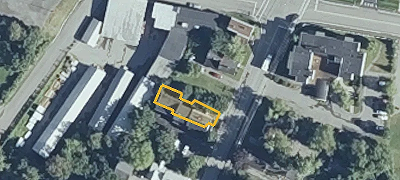 86 Pleasant St