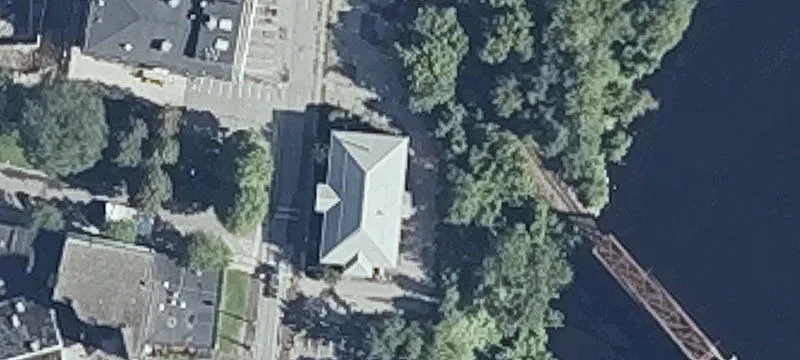 31 Frnt St