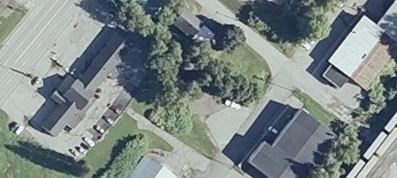 84 Eastern Ave