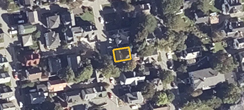 16 Roberts Ave
