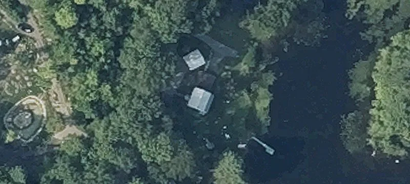 77 Hayden Rd