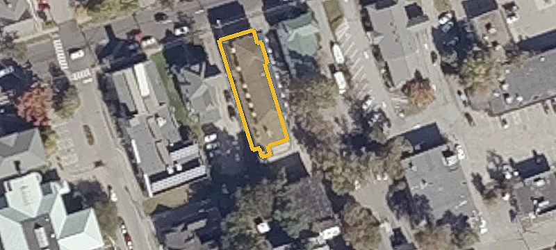 11 Pleasant St