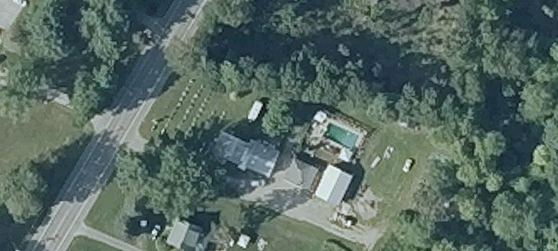 585 Riverside Dr