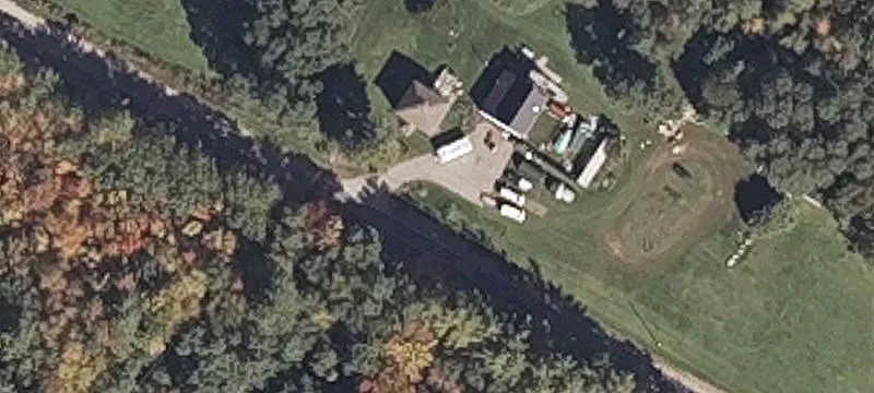 25 Riv Rd