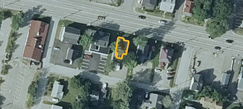 90 Western Ave