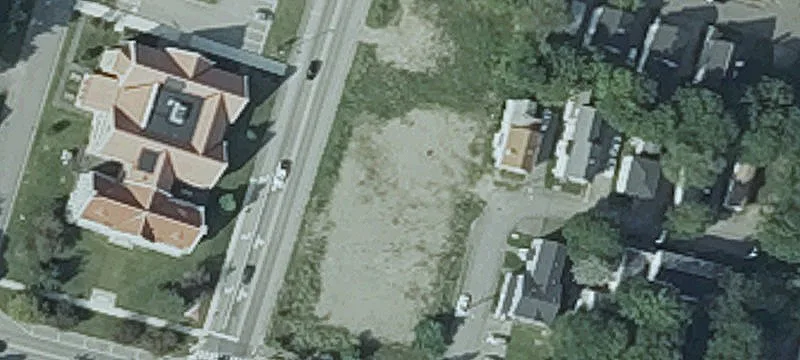 33 Winthrop St
