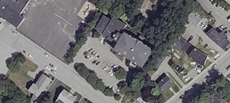41 Birch St