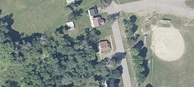 76 Fairview Ave