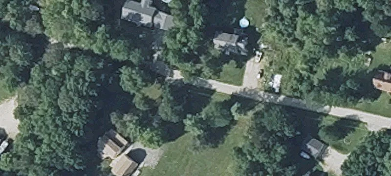 34 Chapman Dr