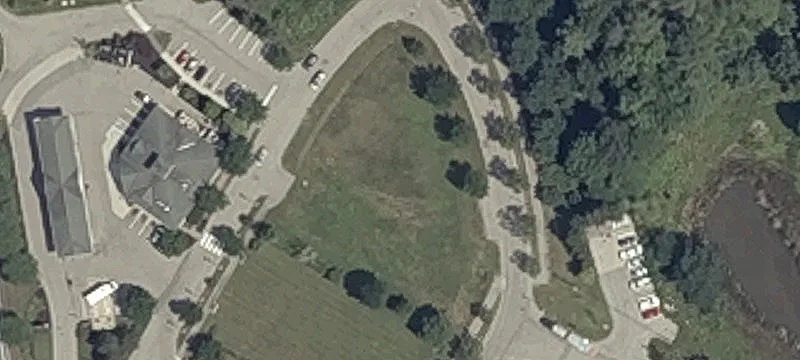 53 Gray Rd