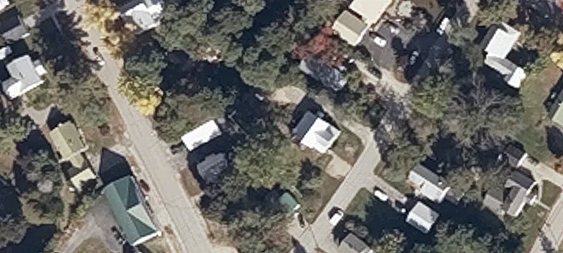 12 Cross St