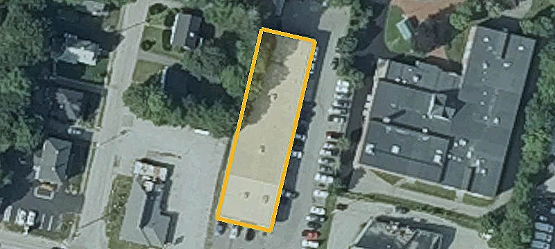 61 Western Ave